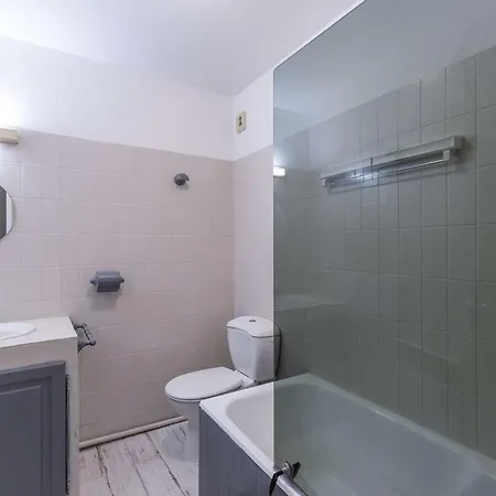 T2bis 4-6 Pers, Proche Centre Thermal Et Centre-ville, - Fr-1-234-335 *